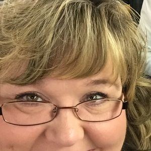 Meet your Posher, Anne